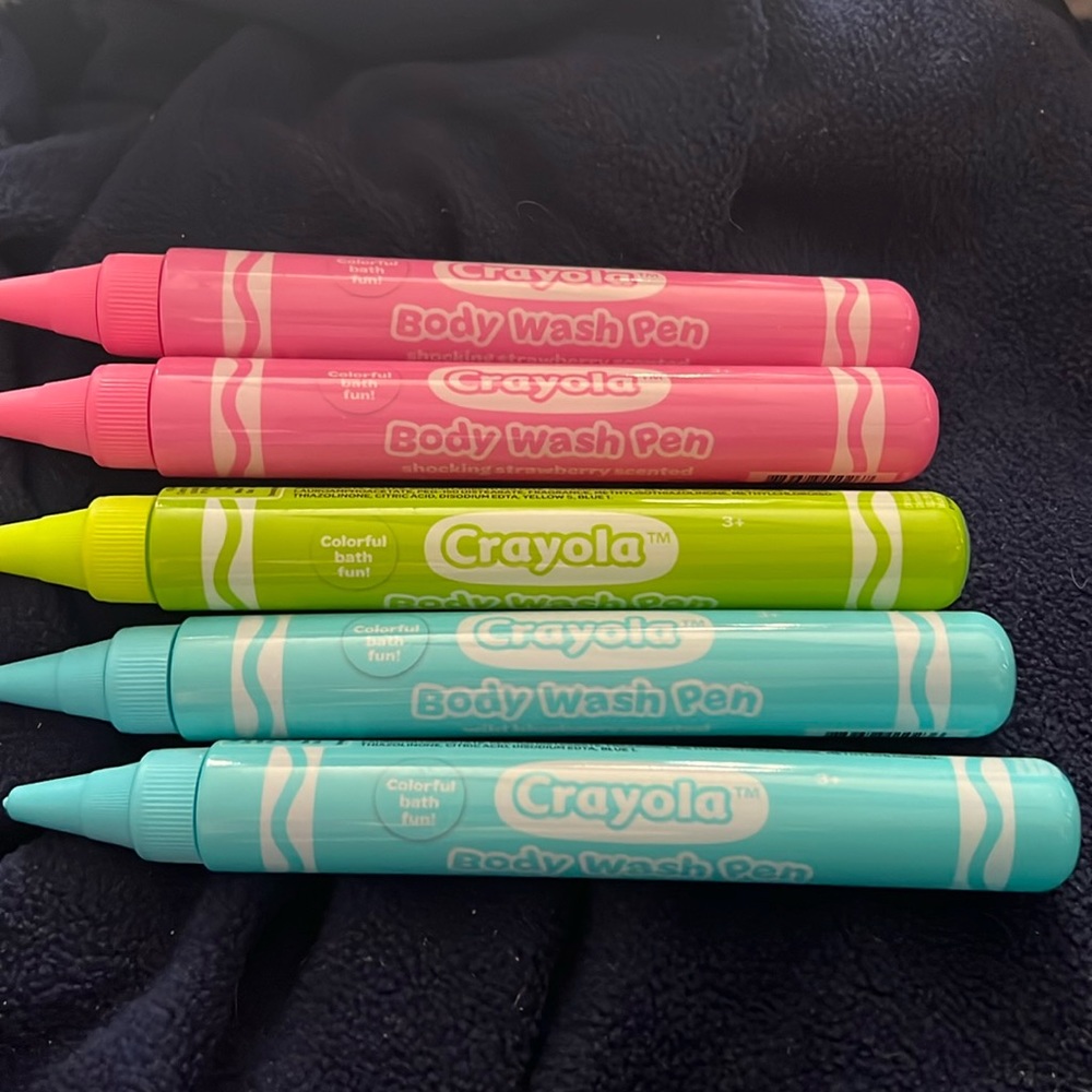 Lot of 9 Crayola body wash pens